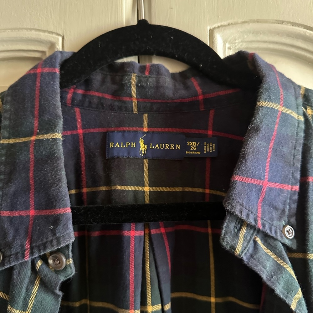 Ralph Lauren Men's Plaid Flannel Shirt - Picture 3 of 7